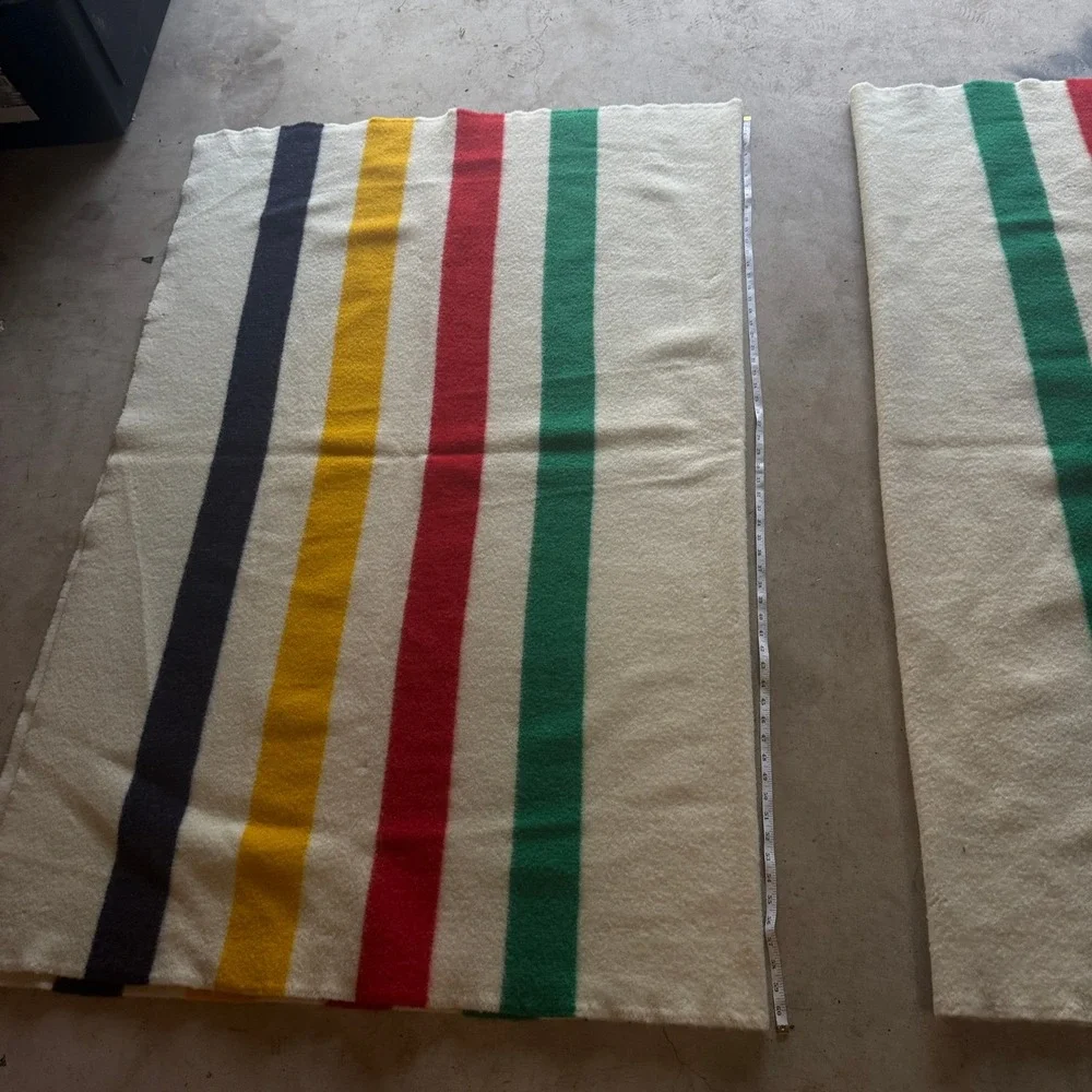 Hudson's Bay Point Blanket Unisex Twin Cream 4 Point Wool Multi Stripe 82x60